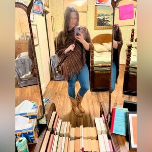 Meet your Posher, Molly